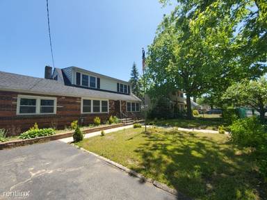 Main picture of 147 Harding Dr