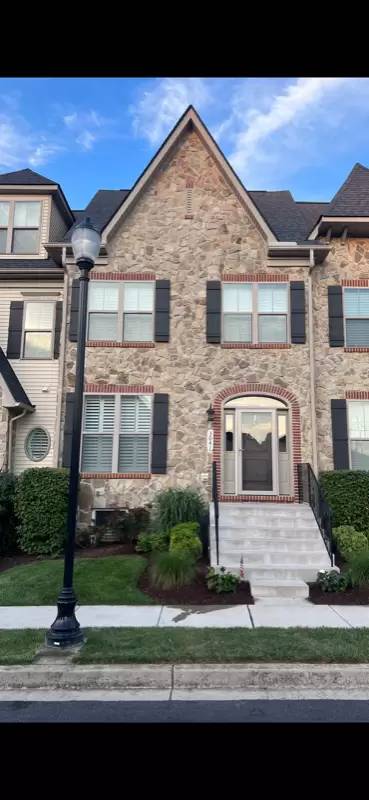 Main picture of 3041 Jacobs Garden Ln