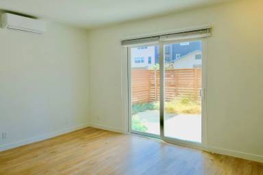 Main picture of 2510 Pacific Ave