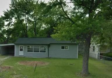 Main picture of 2260 N Graham Ave