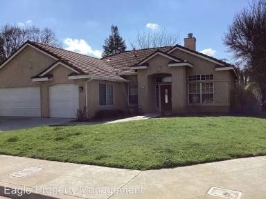 Main picture of 5479 W Bedford Ave