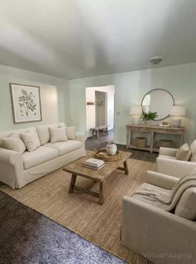 Main picture of 685 Michigan Ave E