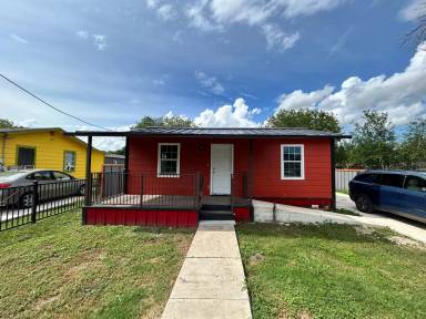 Main picture of 1411 Sanco St