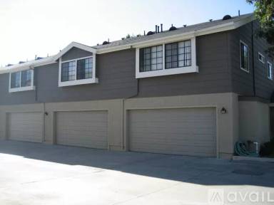Main picture of 8141 Lampson Ave
