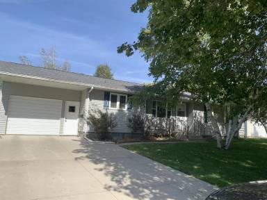 Main picture of 406 Redbird Ave