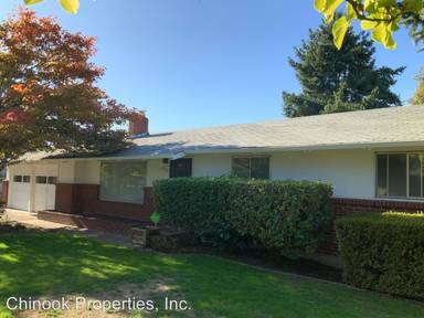 Main picture of 2772 Kalmia St