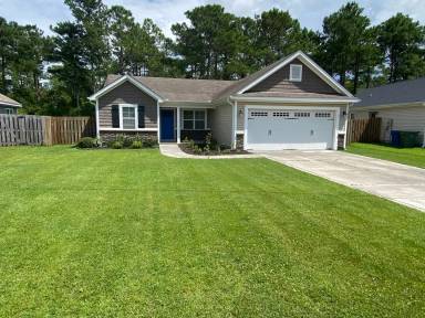 Main picture of 404 Ridgeway Dr