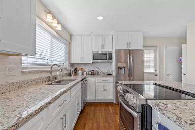 Main picture of 12958 Ambois Dr