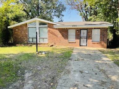 Main picture of 3417 Edgar St