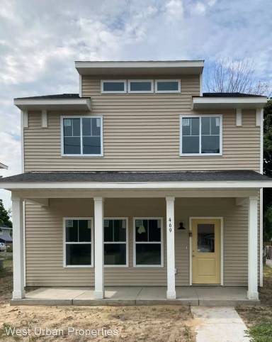 Main picture of 469 Washington Ave