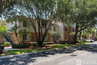 Main picture of 8101 Myrtlewood Cir W