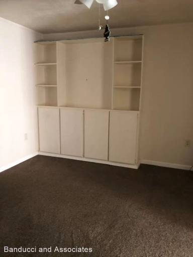 Main picture of 912 1/2 30th St