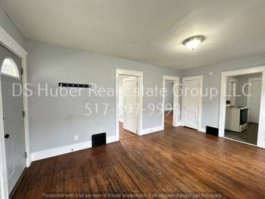 Main picture of 2208 Marcus St