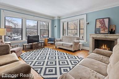 Main picture of 1347 E Hyde Park Blvd