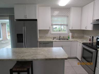 Main picture of 118 Nebraska Ave NE
