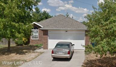 Main picture of 1097 W Green Pine Rd