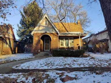 Main picture of 1935 S Grant St