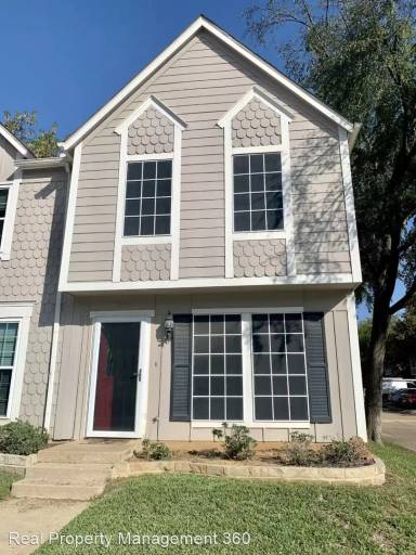 Main picture of 102 Winchester Dr