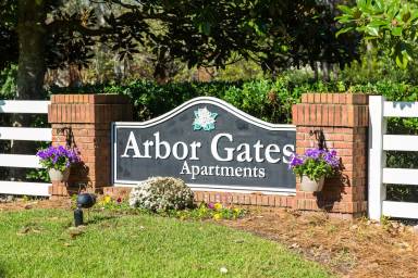 Main picture of Arbor Gates