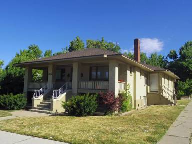 Main picture of 586 28th St. - 3