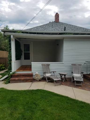 Main picture of 1209 West Blvd