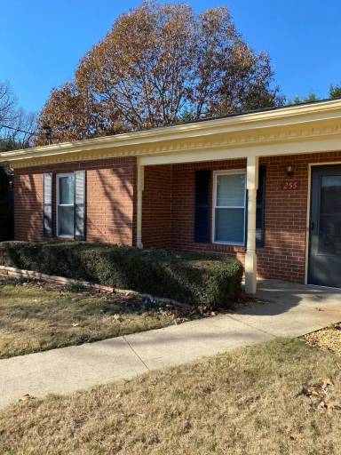 Main picture of 255 Haymarket Ln