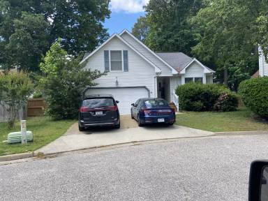 Main picture of 805 Marquette Ct