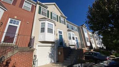 Main picture of 3230 Halcyon Ct