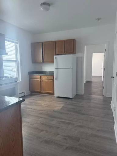 Main picture of 23 Highland St