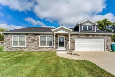 Main picture of 3190 W 63rd Ln