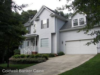 Main picture of 10 Indian Laurel Ct