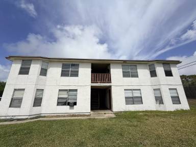 Main picture of 825 Quetzal St
