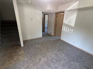 Main picture of 2910 N 42nd St