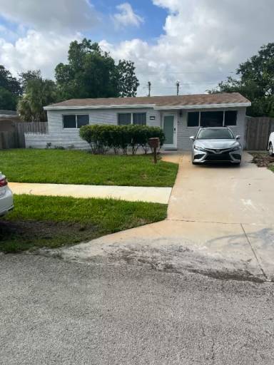 Main picture of 6720 Freedom St