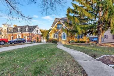 Main picture of 316 Congress St