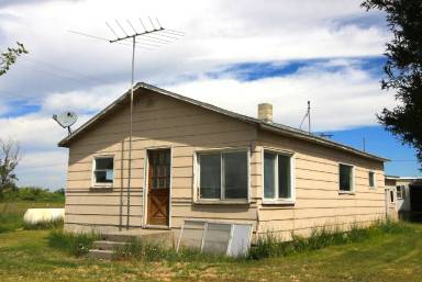 Main picture of 22445 Frontage Rd