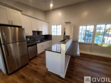 Main picture of 10202 S 10th Ave
