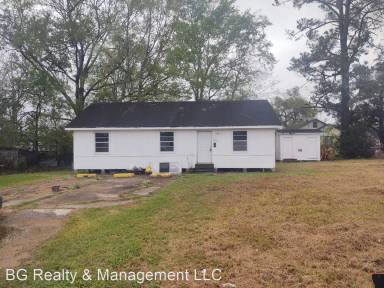 Main picture of 504 Clover St