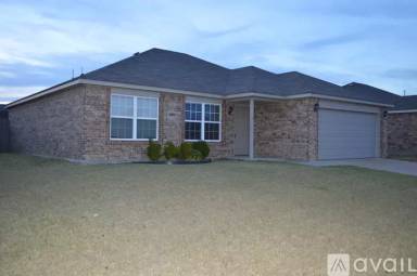 Main picture of 4901 Hunter Blvd