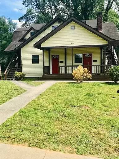 Main picture of 413 Heathcliff St