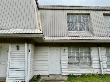 Main picture of 104 Tara Dr