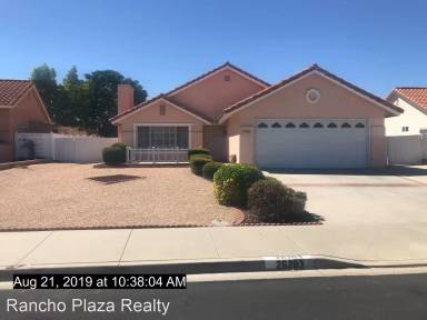 Main picture of 26203 Columbus Dr