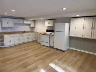 Main picture of 1583 Highland Park Dr