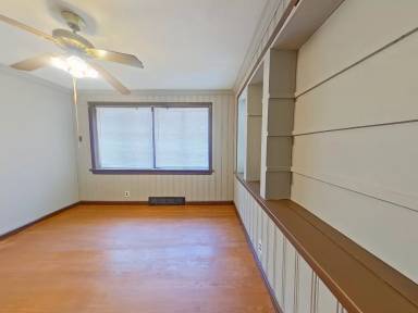 Main picture of 1633 Veronica Ave