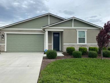Main picture of 2632 S Cain Ct