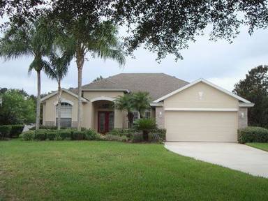Main picture of 588 Lakeworth Cir