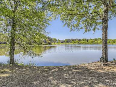 Main picture of 804 Talking Stick Ln
