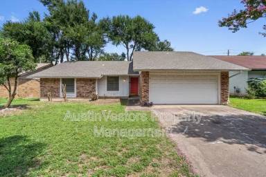 Main picture of 10057 Woodland Village Dr