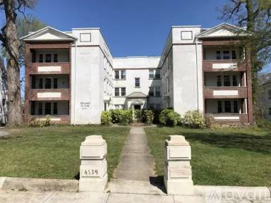Main picture of 4129 Roland Ave