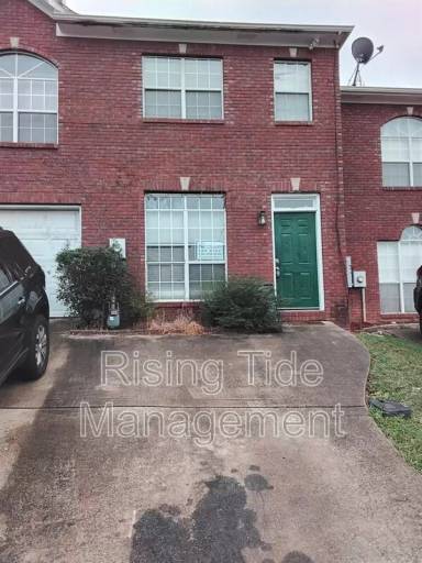 Main picture of 102 Sommersby Cir
